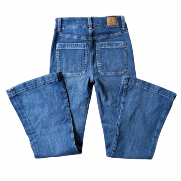 American Eagle Super High-Rise Flare Jeans - Picture 4 of 9
